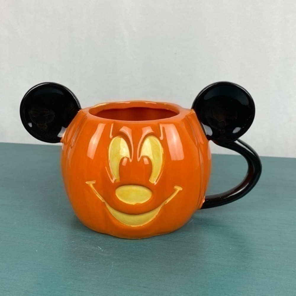 NWT‎ Disney Mickey Mouse pumpkin mug Halloween
